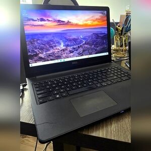 2017 Dell Inspiron 15.6 LED Backlit HD Laptop Intel Dual Core i3-7100U 2.4 GHz